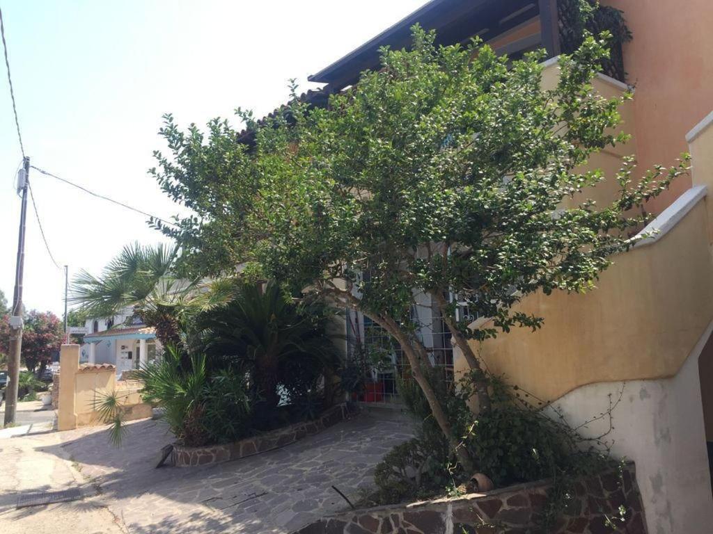 Domo 'E Chelu Apartamento Orosei Exterior foto